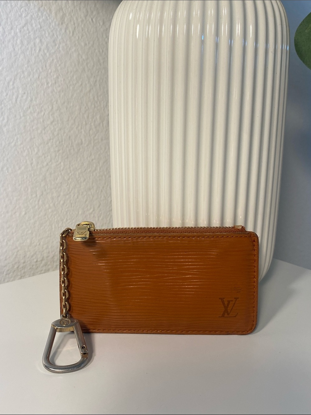 Vintage Louis Vuitton Key Clés Epi Leather In Kenyan Fawn - Picture 12 of 12